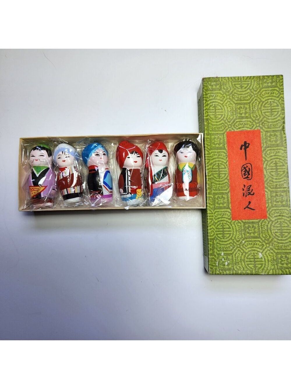 Chinese Han People Figurines Ceramic Miniature Traditional Dress Vintage